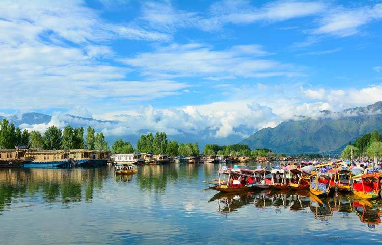 List of Tourist Places to Visit in Kashmir