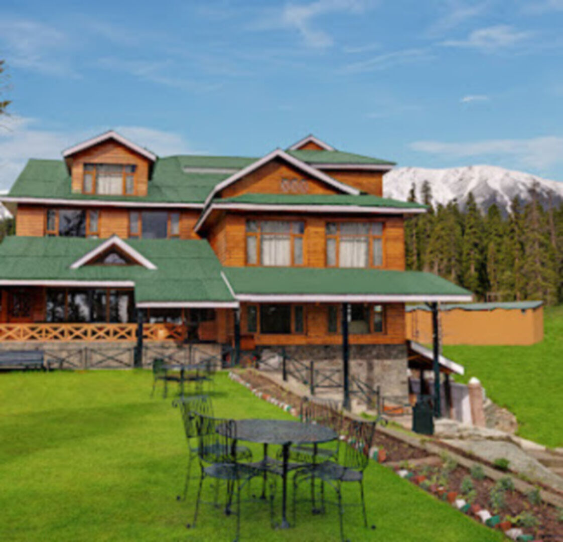 Hotel in Gulmarg