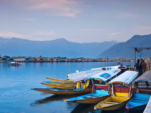 Kashmir tour packages from chennai