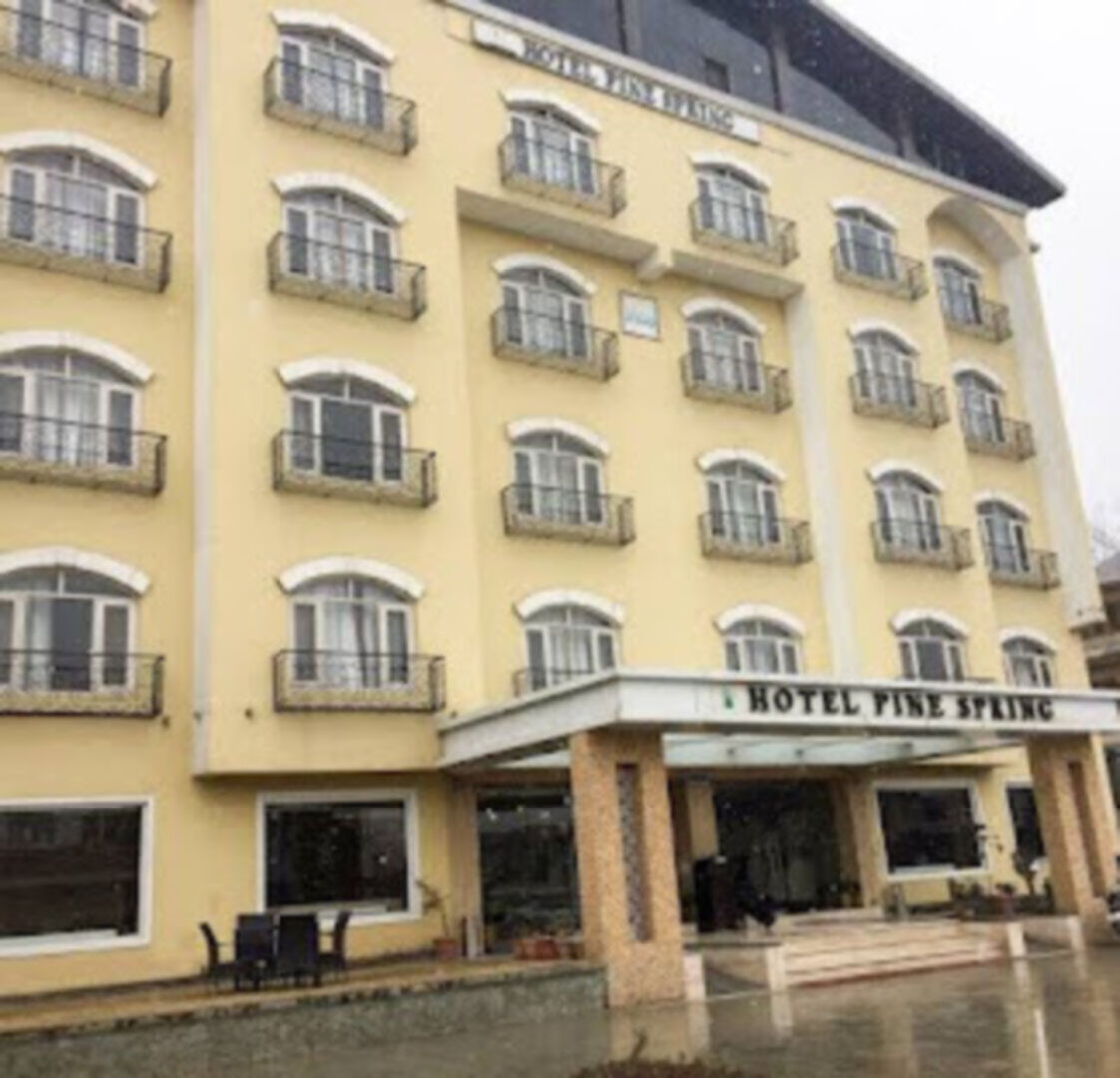Hotel in Srinagar