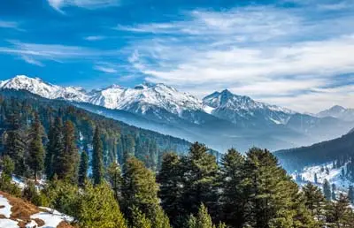 Premium Luxury Kashmir Tour with 5-star accommodations
