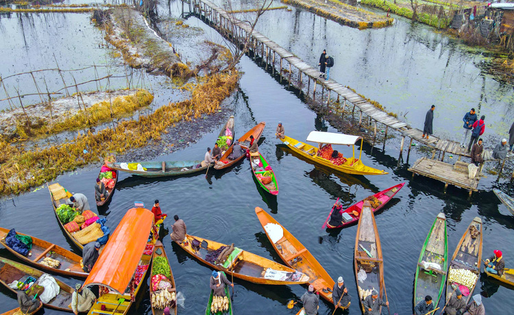 Kashmir Tour For Couples